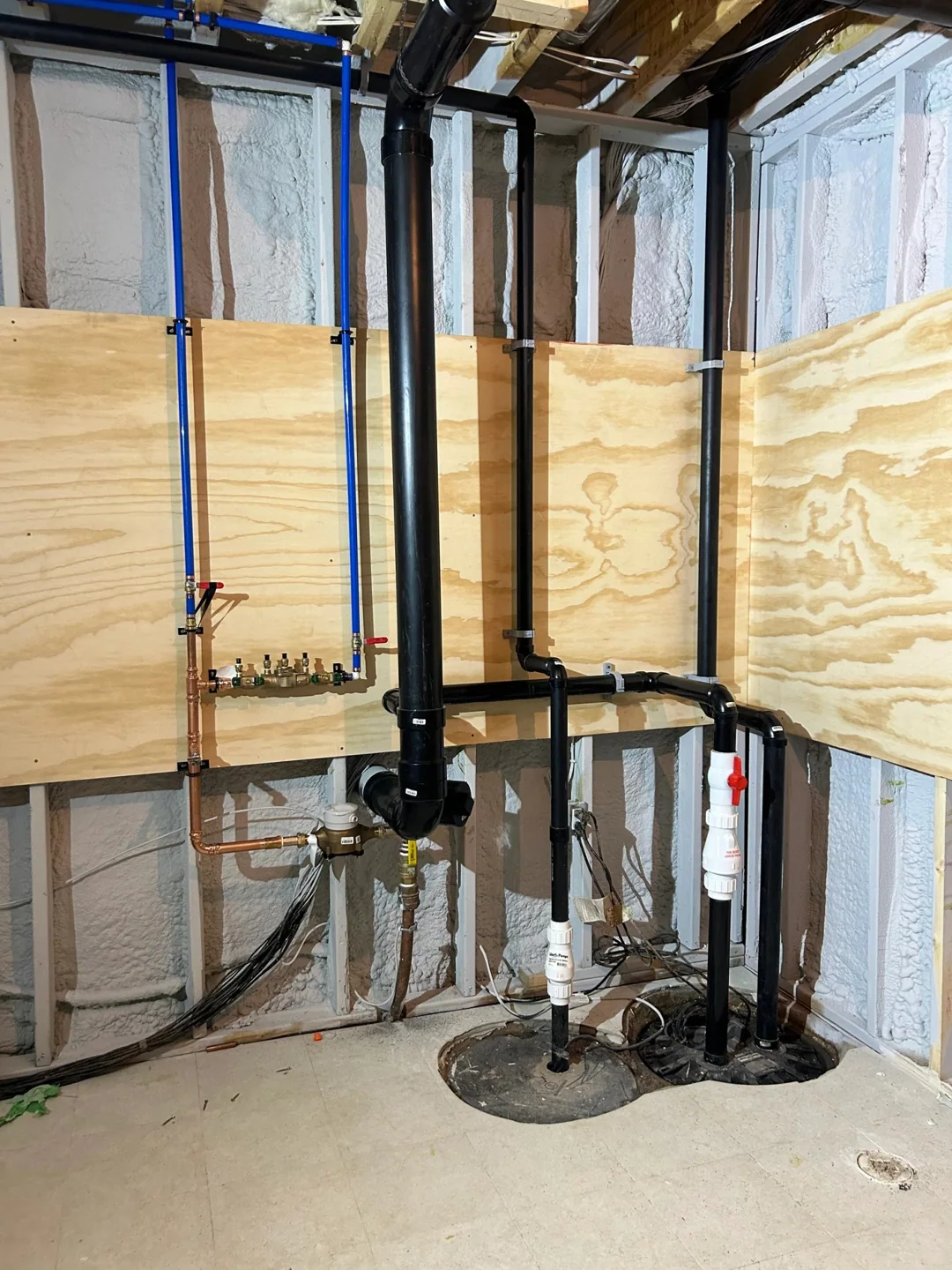 Rough-in plumbing — photo 24