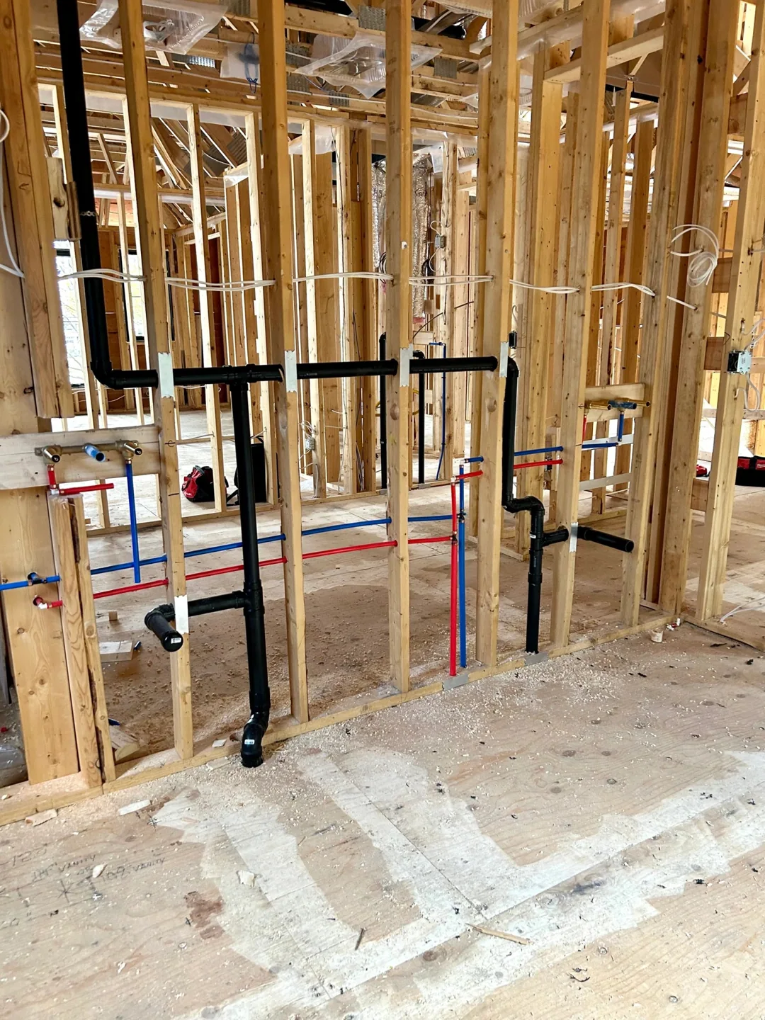Rough-in plumbing — photo 39