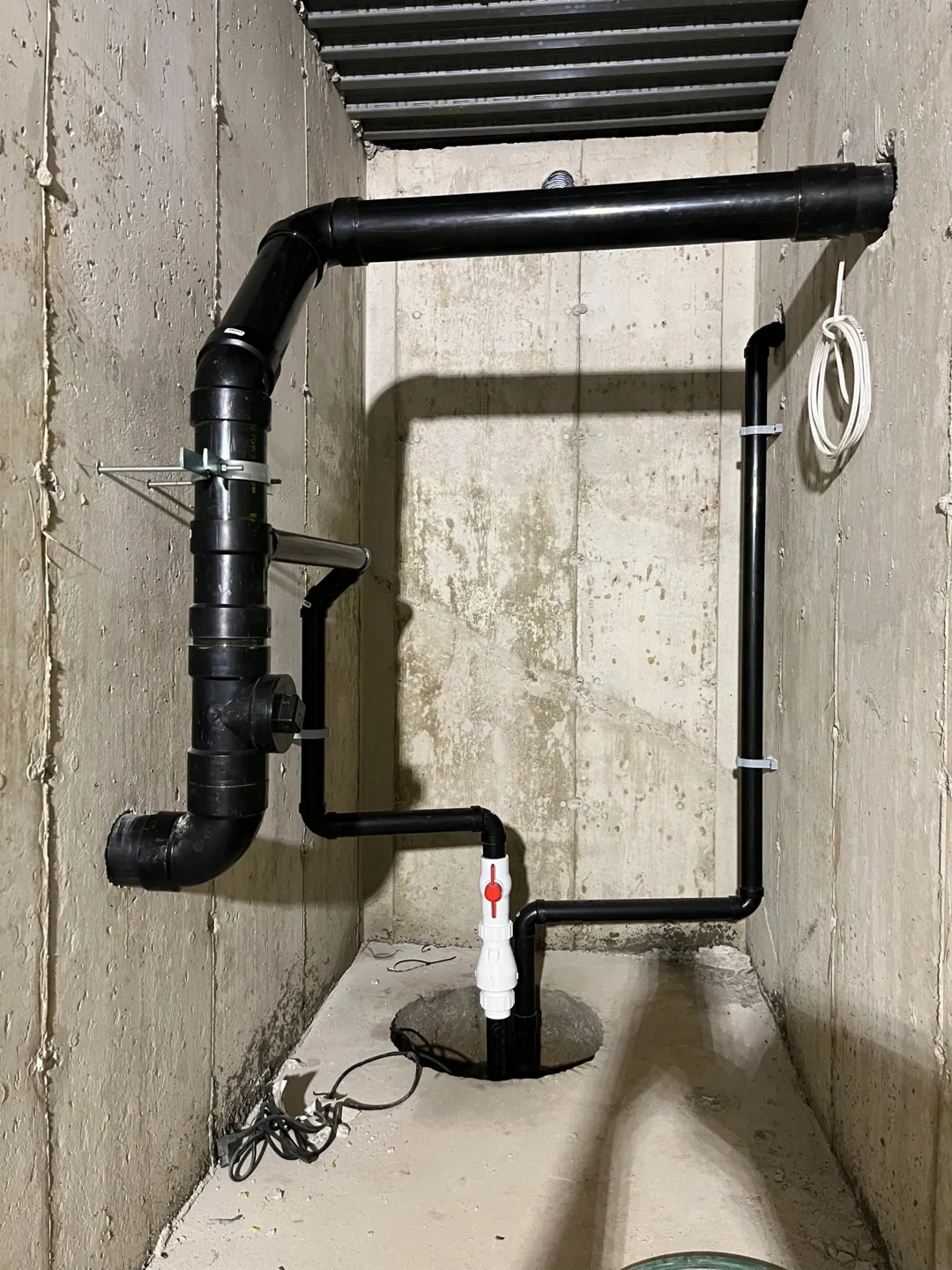 Rough-in plumbing — photo 48