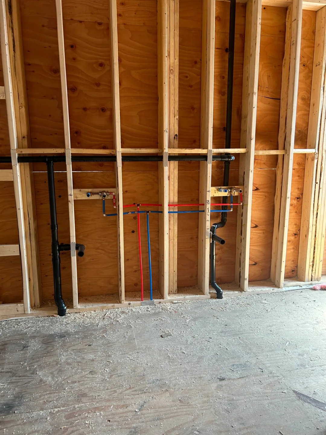 Rough-in plumbing — photo 29